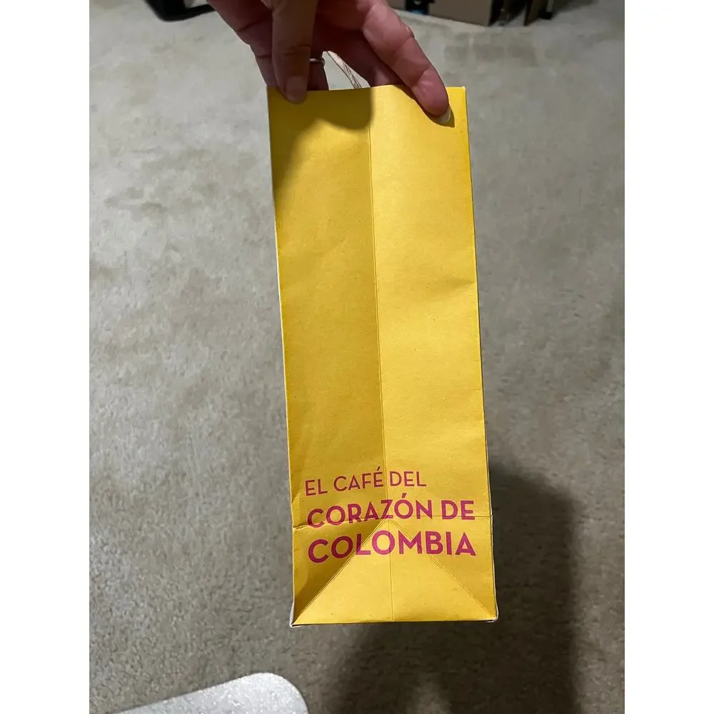 Cafe Quindio Colombian Coffee gift paper bag recycled materials Honeycreeper